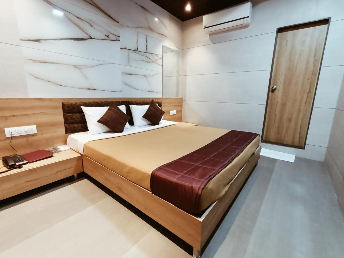 Hotel Prasad Nx 孟买 外观 照片