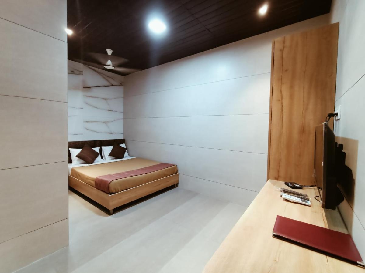 Hotel Prasad Nx 孟买 外观 照片